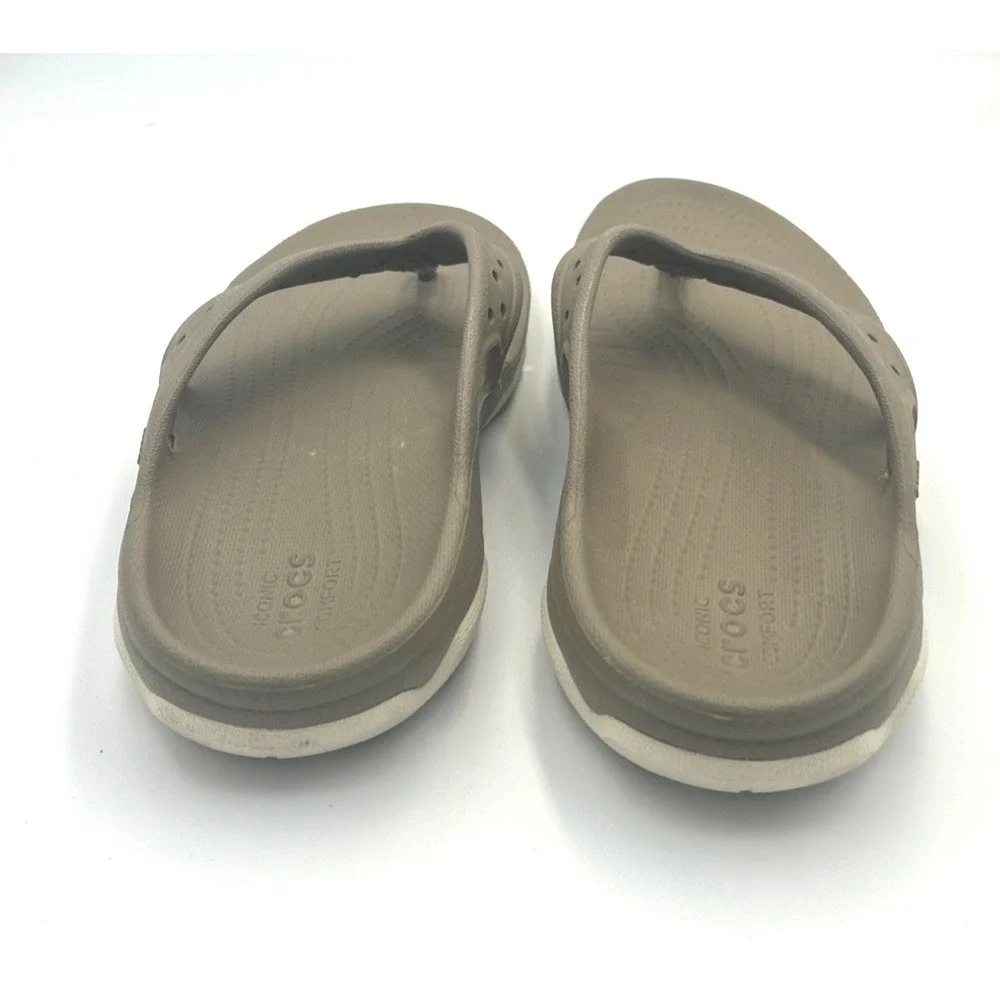 Crocs Swiftwater Deck Flip Flops Men's 7 Beige Iconic Comfort Neutral Boating